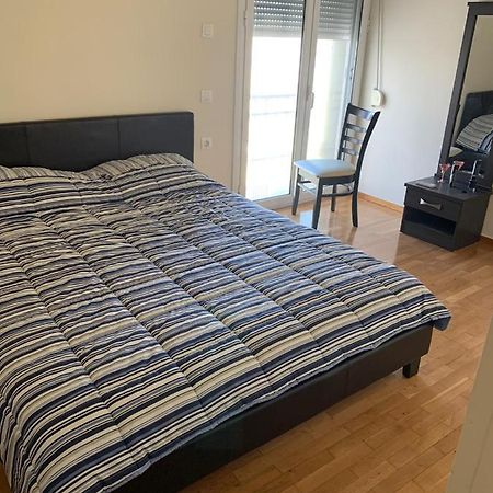 Appartment Near Center Corinth ภายนอก รูปภาพ