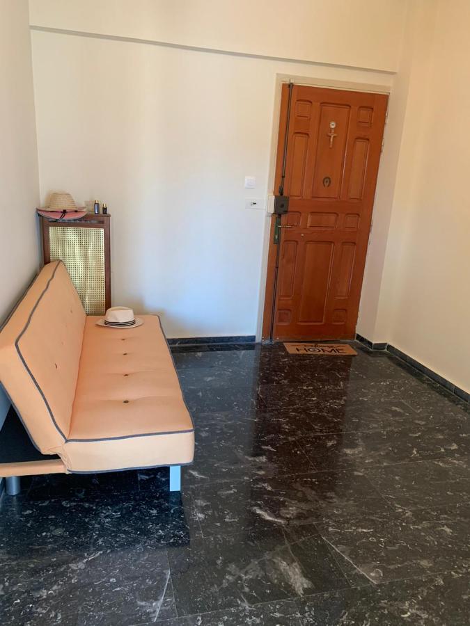 Appartment Near Center Corinth ภายนอก รูปภาพ