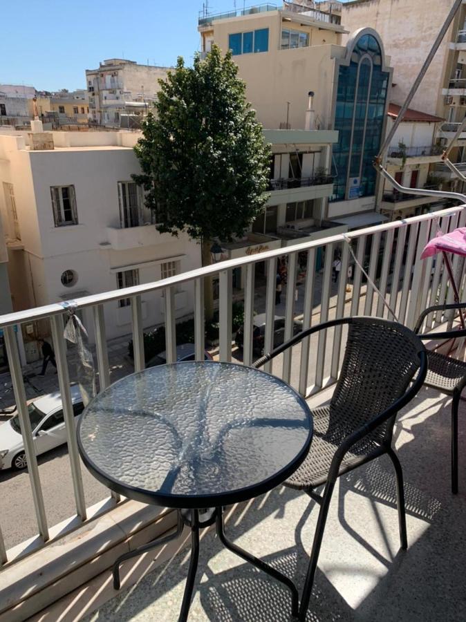 Appartment Near Center Corinth ภายนอก รูปภาพ