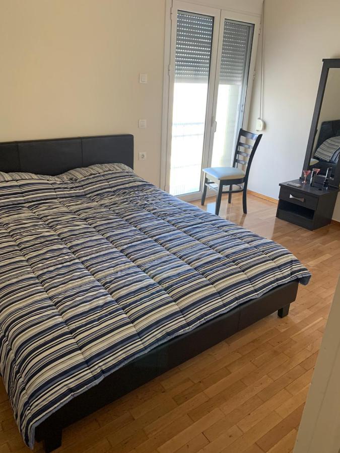 Appartment Near Center Corinth ภายนอก รูปภาพ